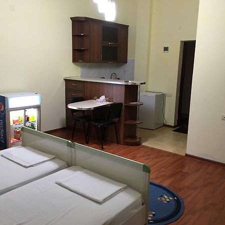 Anga Yerevan Apartments Buitenkant foto