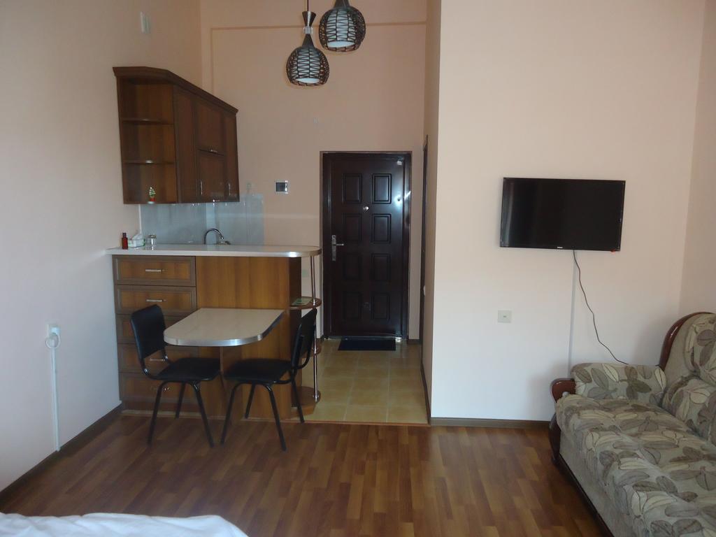 Anga Yerevan Apartments Buitenkant foto